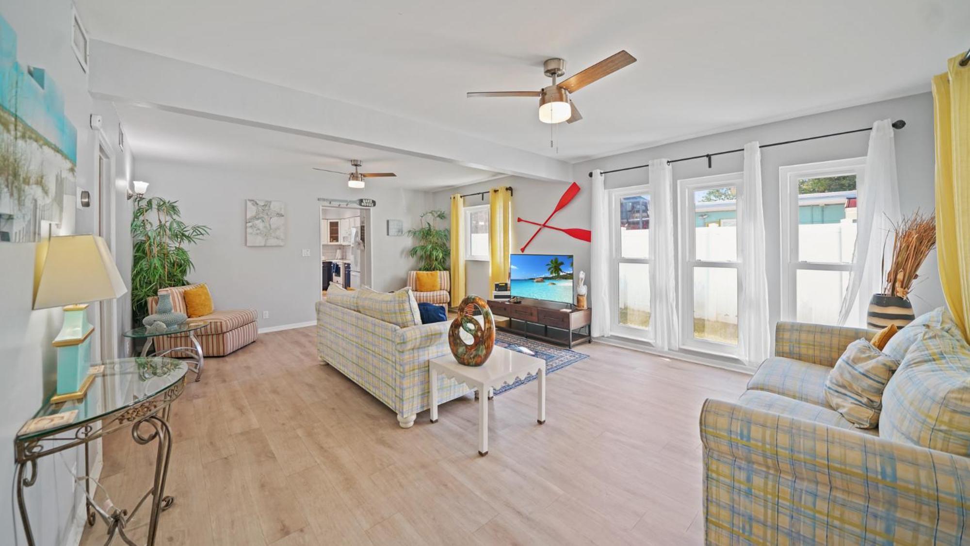 Jacksonville Beach Home - Walk To Beach, Bars & Restaurants - Pet Friendly エクステリア 写真